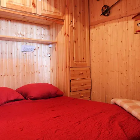 Roc De Peclet 2 - Location: Chaleureux Avec Dans Un Quartier Calme Mae-9051 Lägenhet